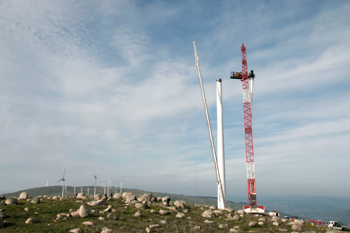 Desmantelamento de Turbina Eólica no Parque Eólico de São Cristóvão I, em Bigorne – Lamego